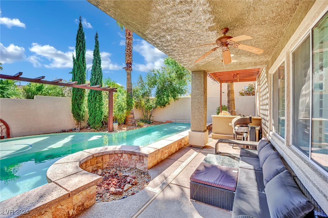 9509 Royal Windsor Avenue