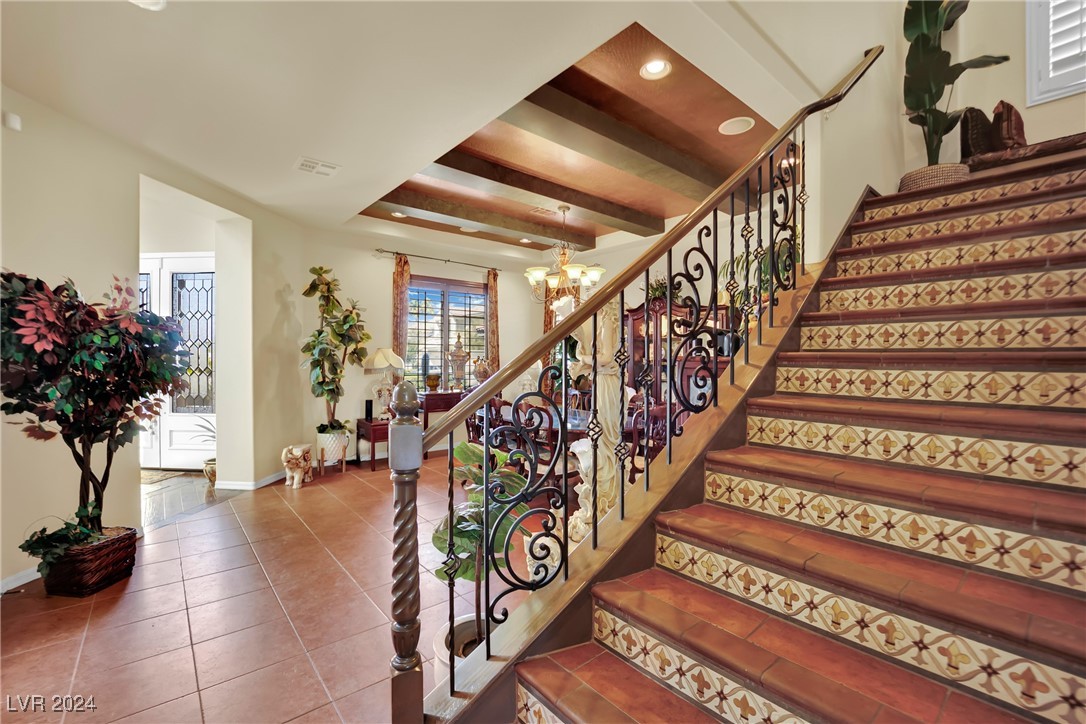 9509 Royal Windsor Avenue