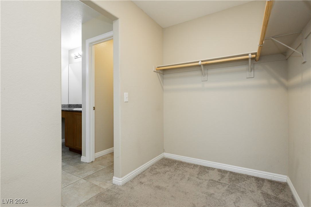 3882 East Chaffe Avenue