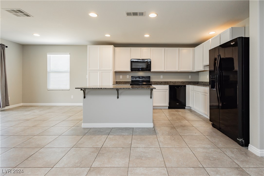 3882 East Chaffe Avenue