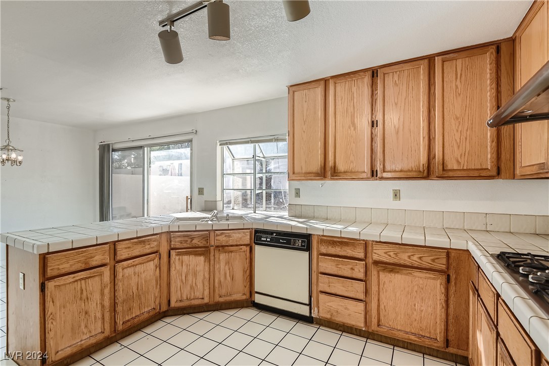 9937 Whalers Landing Court