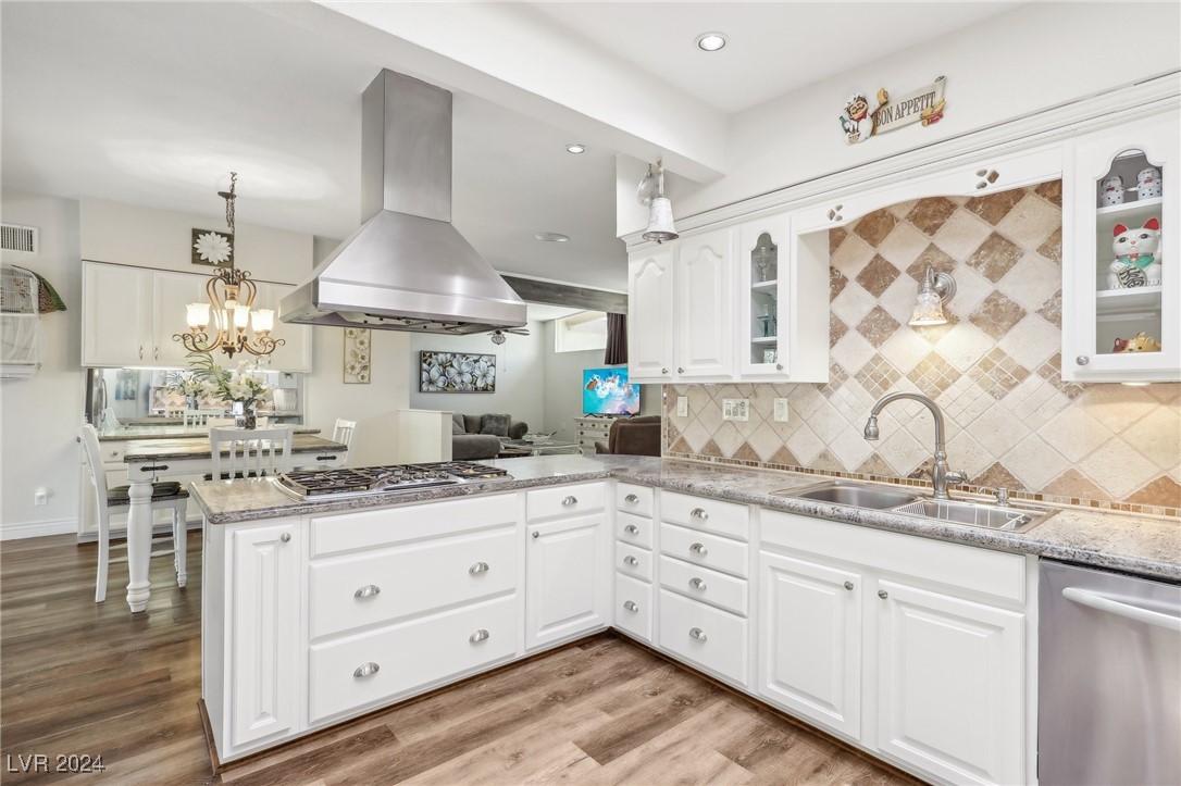 638 Saint Andrews Road