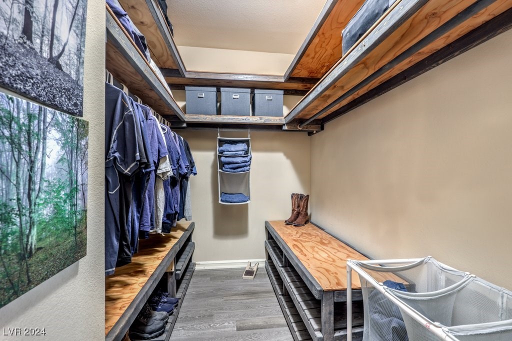 5337 Bright Sky Court