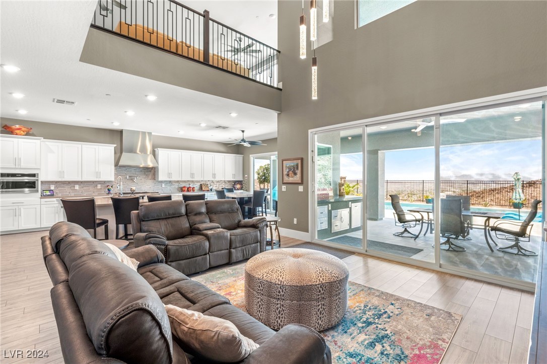 314 Shaded Canyon Drive