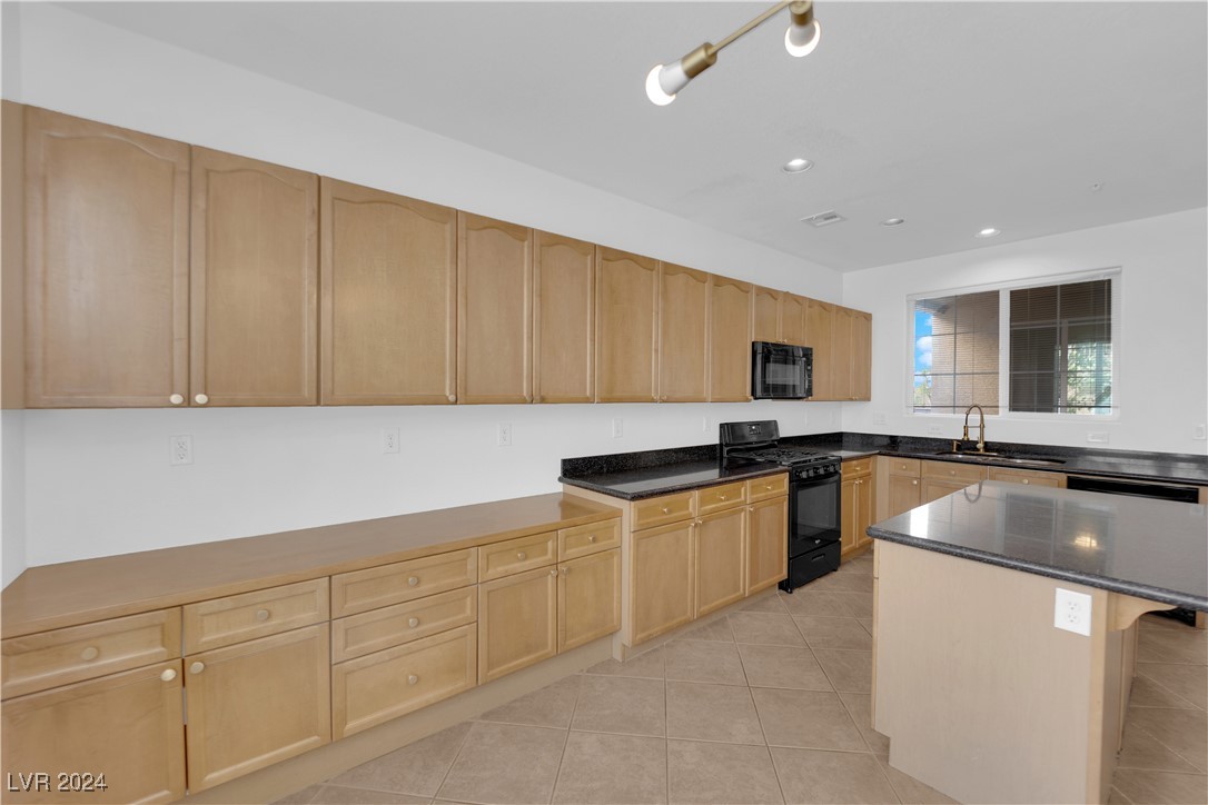 7560 Cultural Court