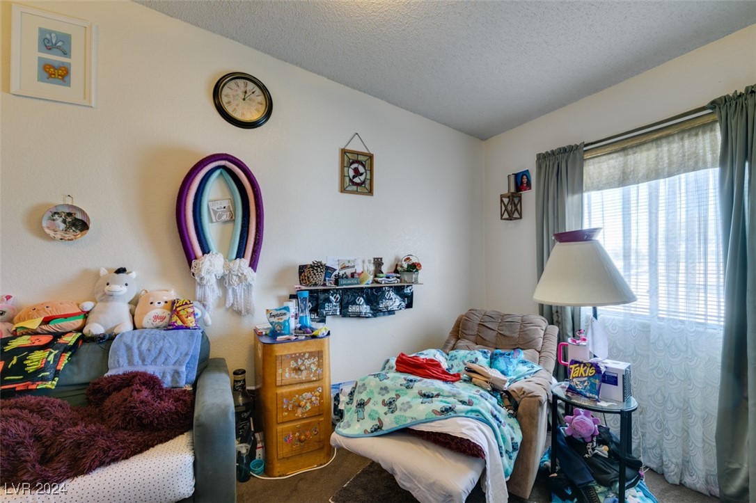 4389 Bluecrest Road