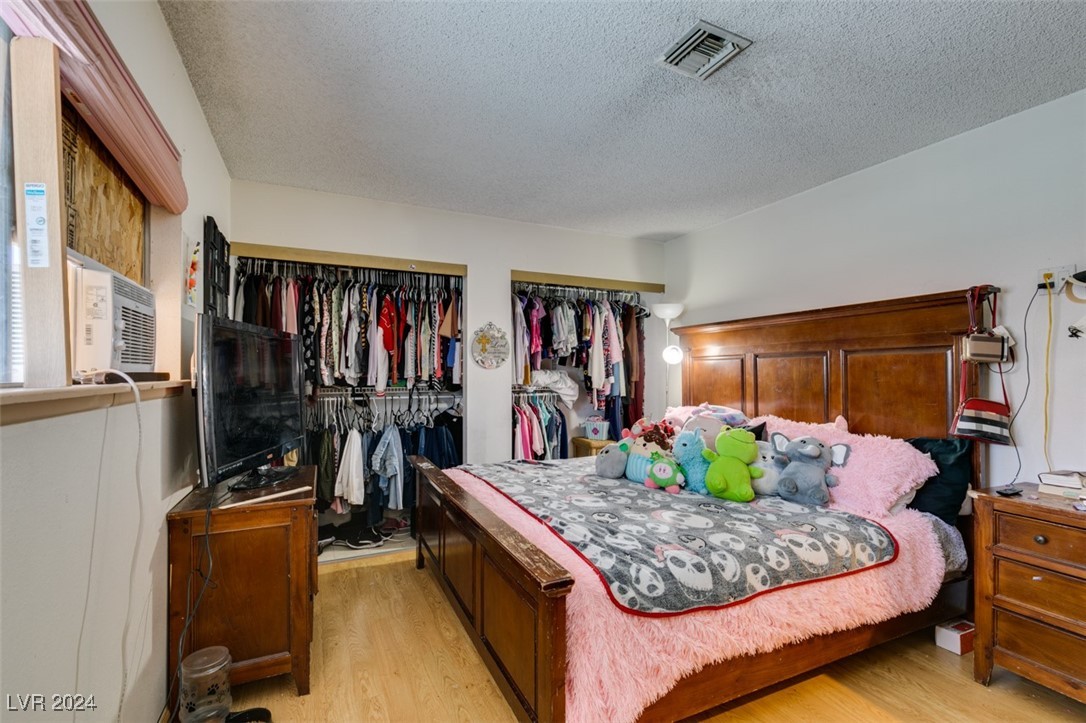 4389 Bluecrest Road
