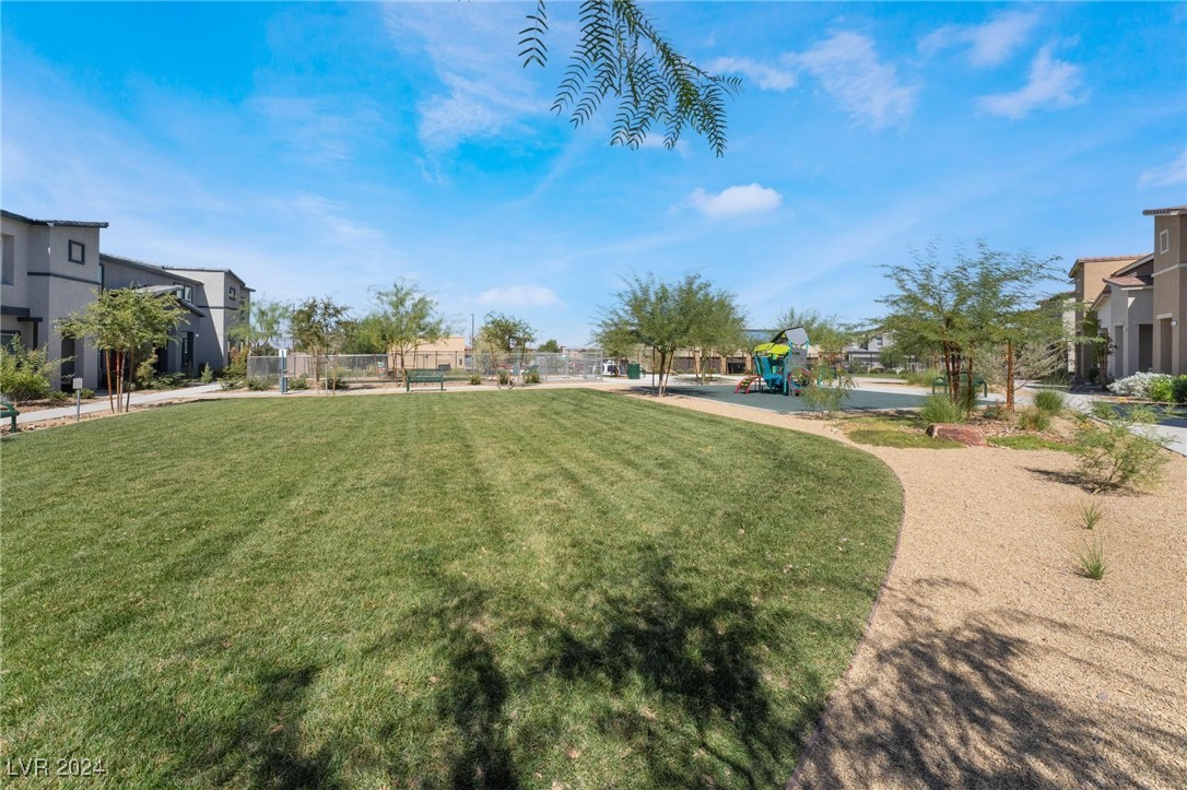 518 Foothill Cove Lane