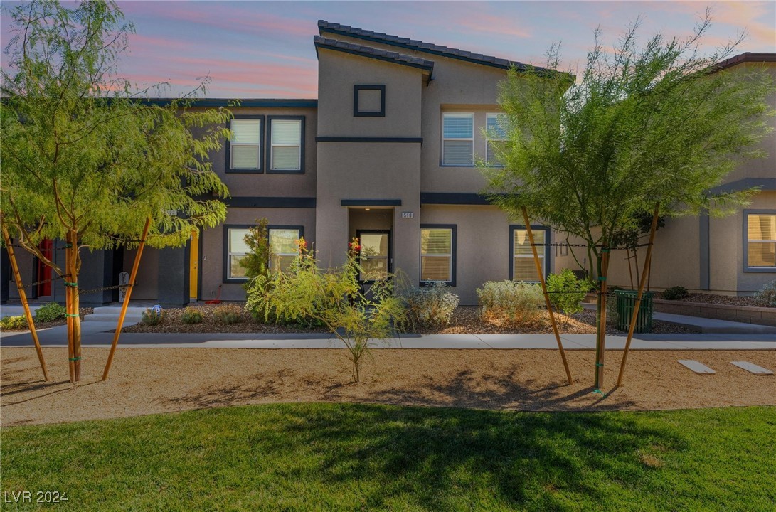 518 Foothill Cove Lane