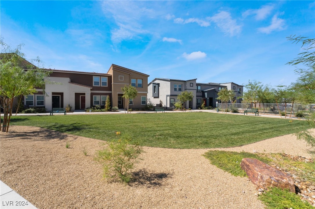 518 Foothill Cove Lane