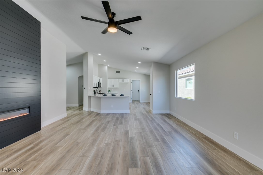 5686 Crowbush Cove Place