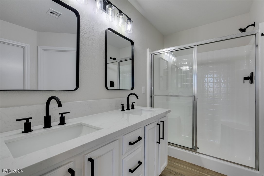 5686 Crowbush Cove Place