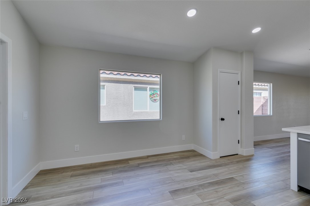 5686 Crowbush Cove Place