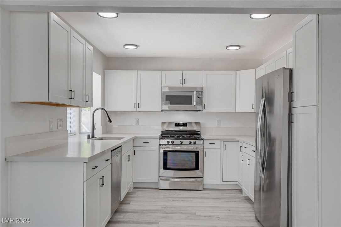 2432 Golden Arrow Drive