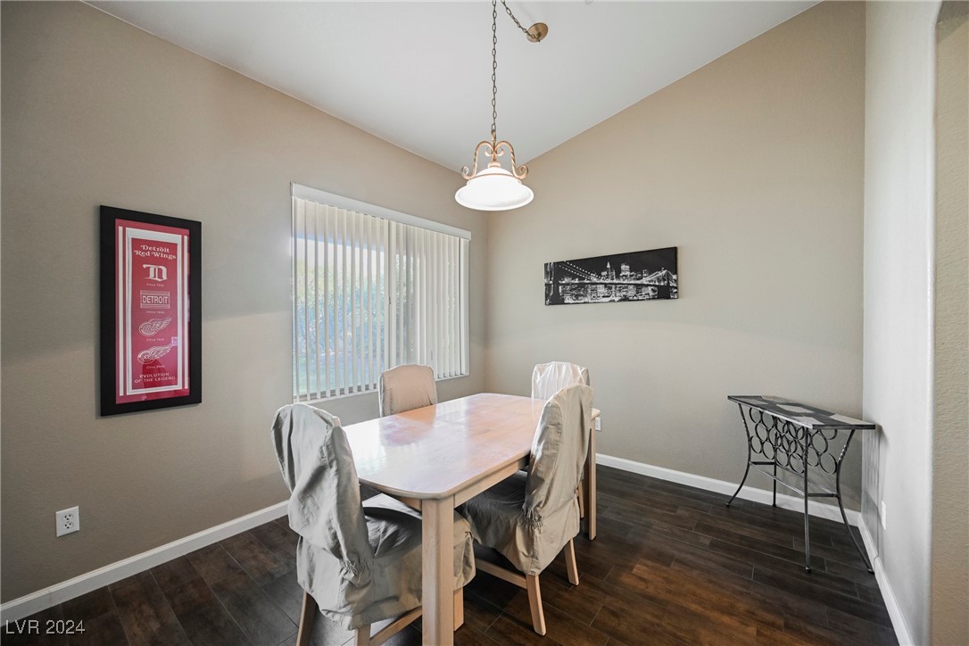 4352 Yorkwood Drive