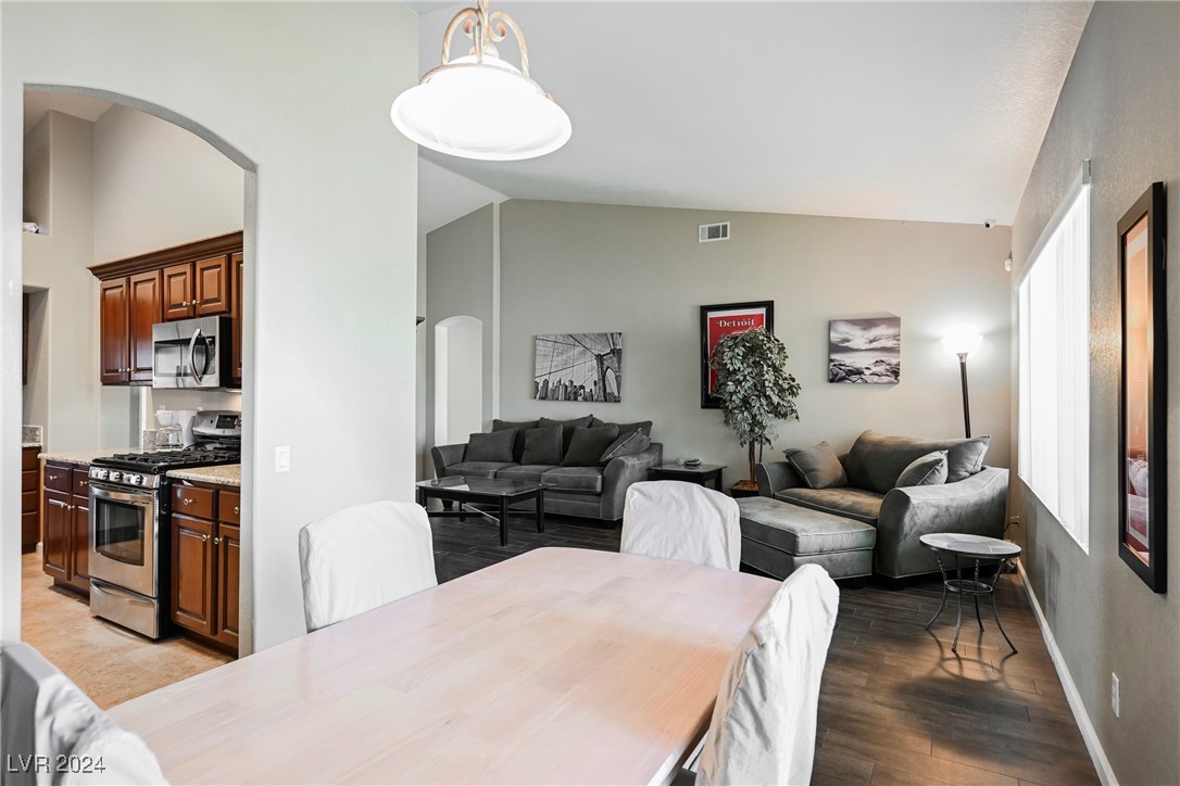 4352 Yorkwood Drive