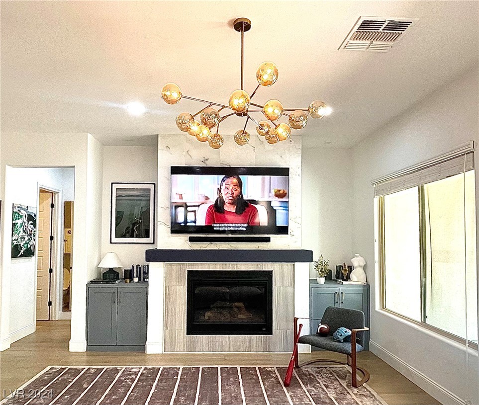 3455 Tarbena Drive