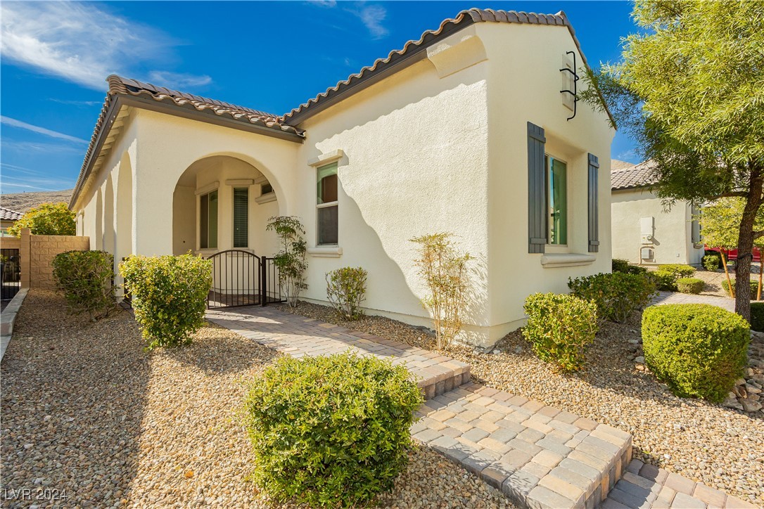 3455 Tarbena Drive