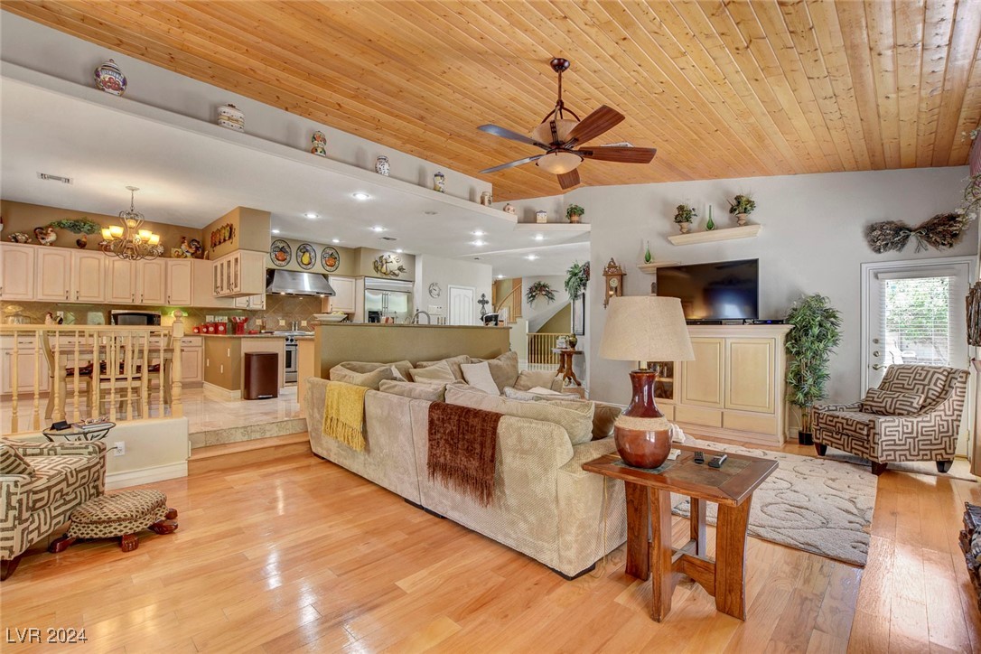 7621 Pleasant Colony Court