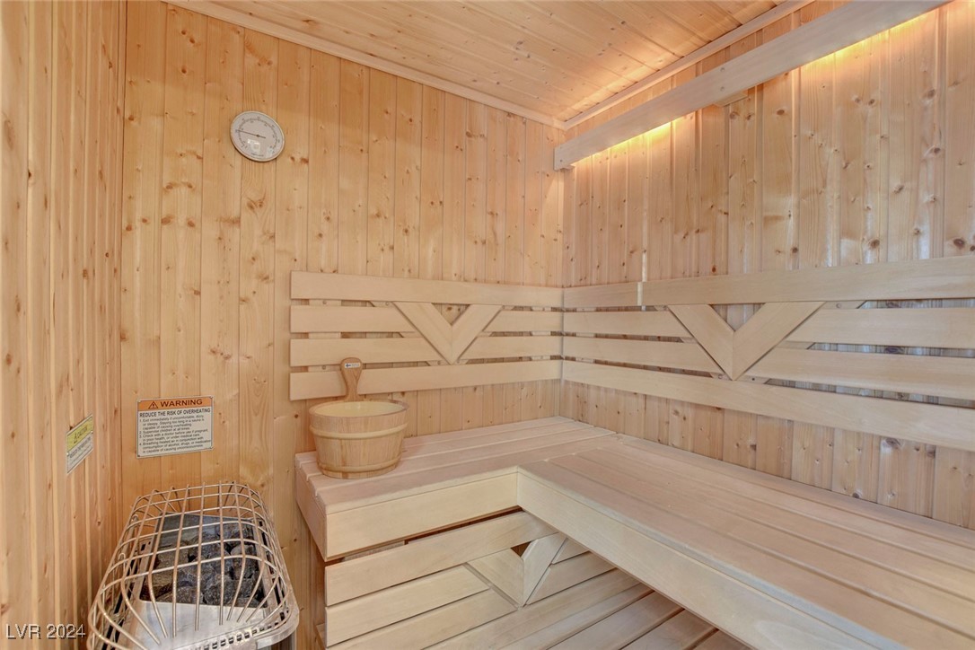 7621 Pleasant Colony Court