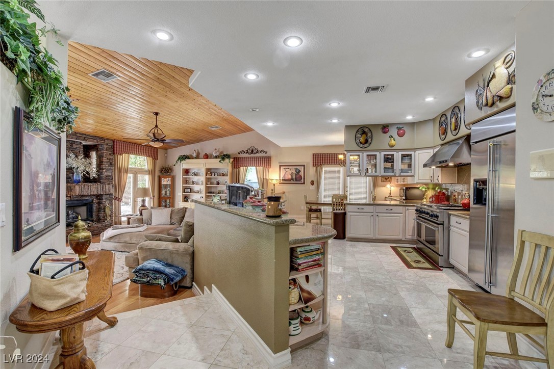 7621 Pleasant Colony Court