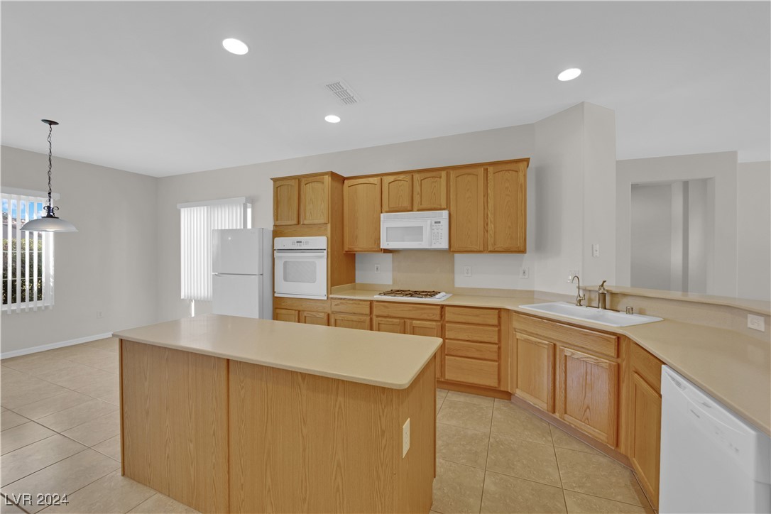 2132 Waterton Rivers Drive