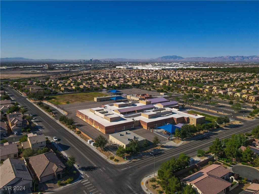 3905 Eagle Glacier Avenue