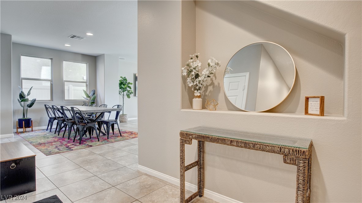 3905 Eagle Glacier Avenue