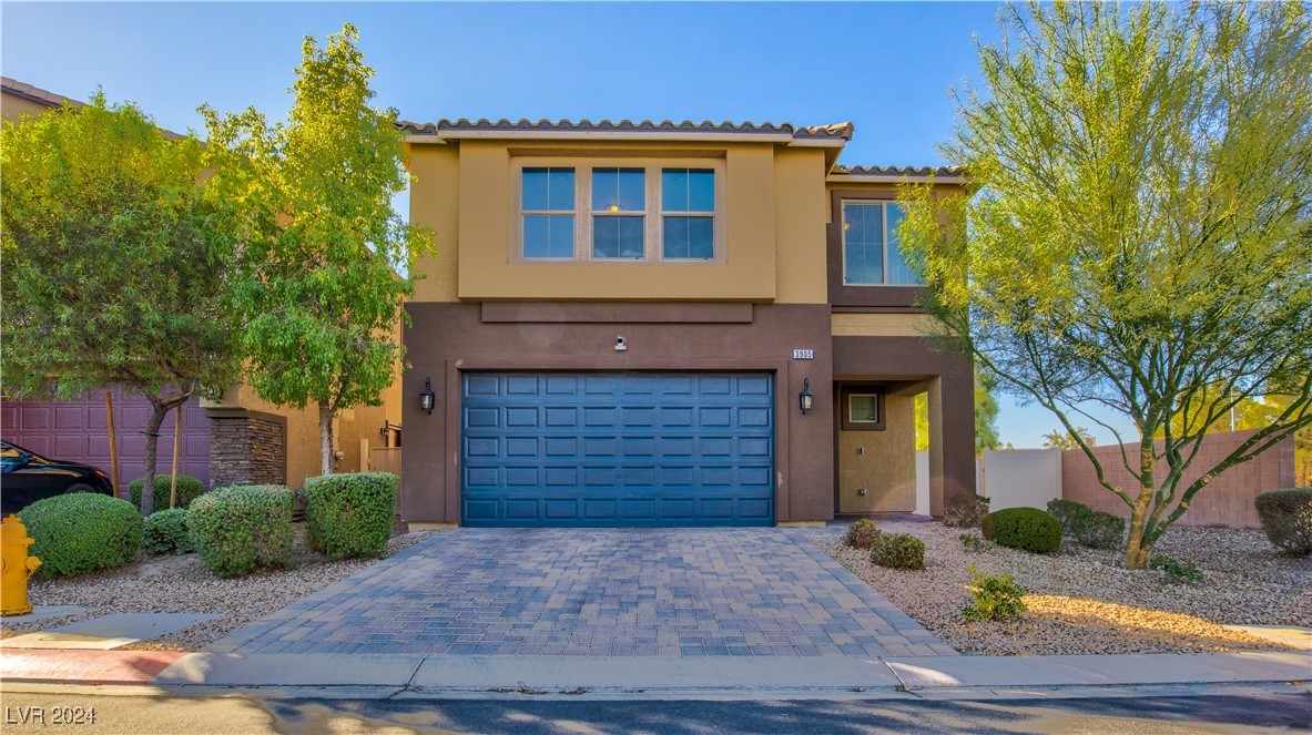 3905 Eagle Glacier Avenue