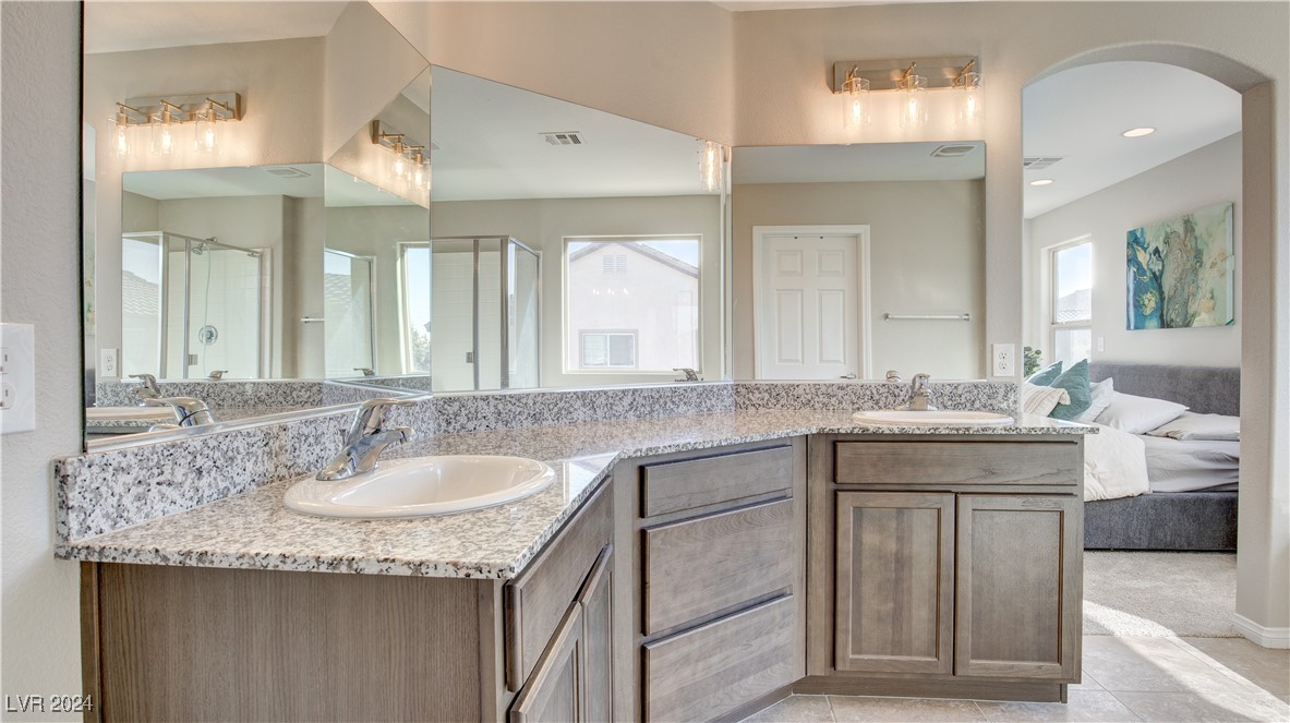 3905 Eagle Glacier Avenue