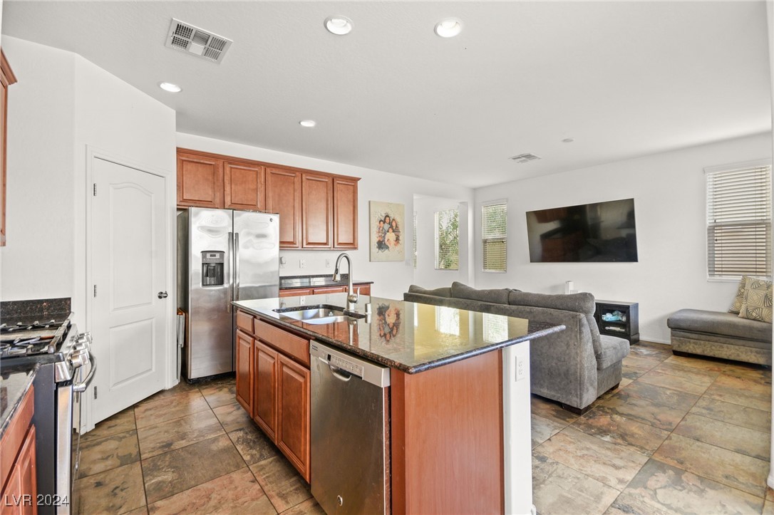 8044 Satin Carnation Lane