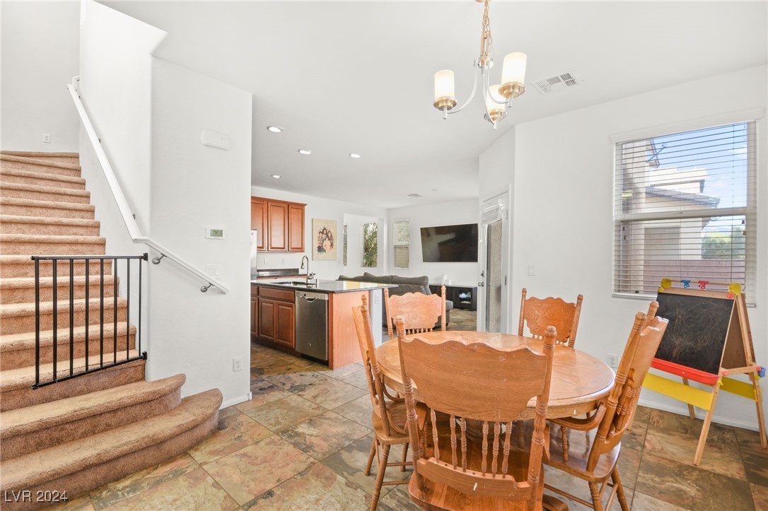 8044 Satin Carnation Lane