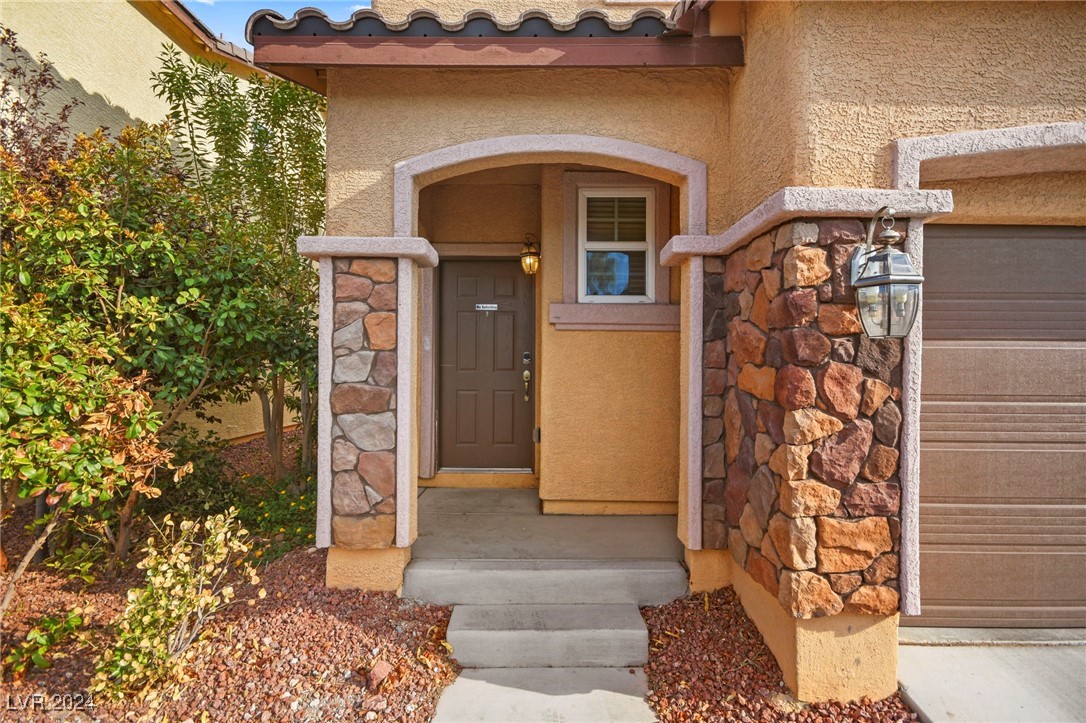 8044 Satin Carnation Lane