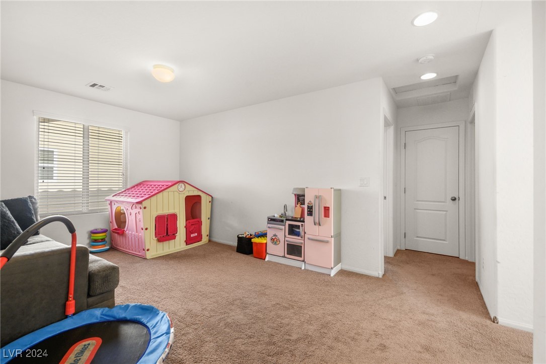 8044 Satin Carnation Lane