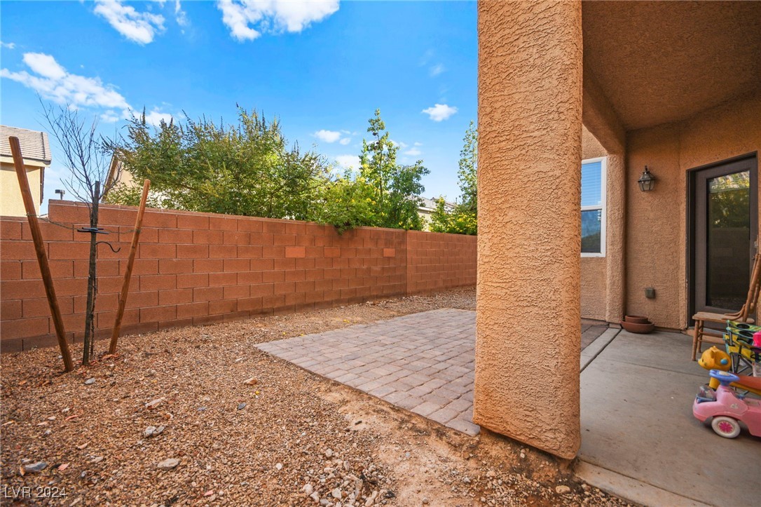 8044 Satin Carnation Lane