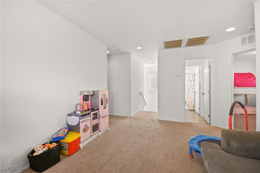 8044 Satin Carnation Lane