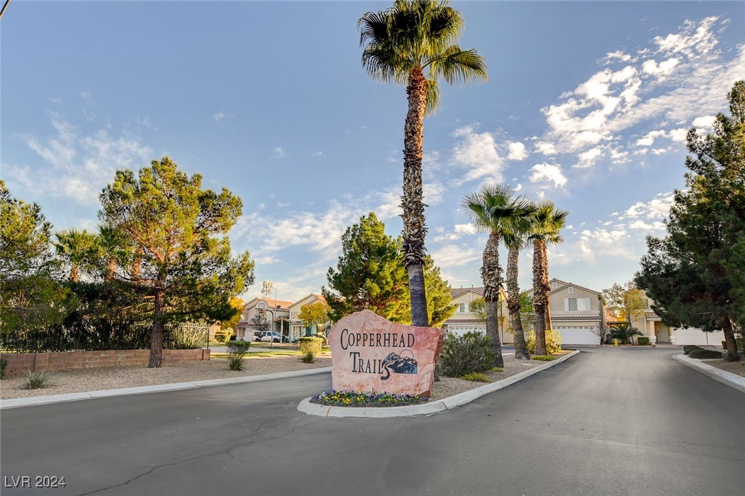 7318 Dicentra Road