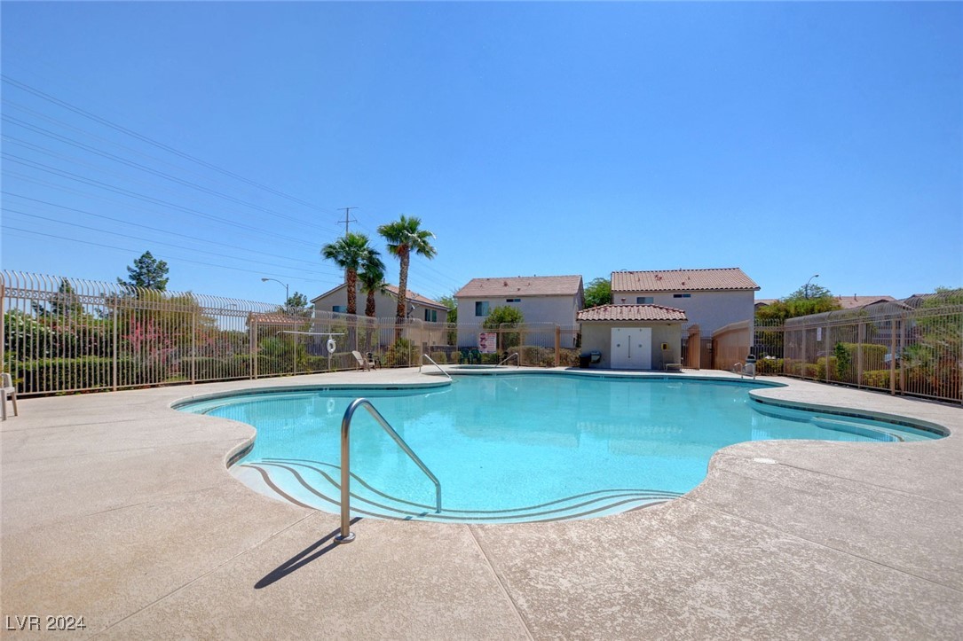 7318 Dicentra Road