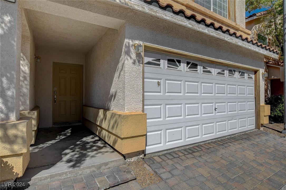 7318 Dicentra Road