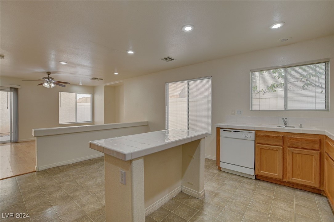 7318 Dicentra Road
