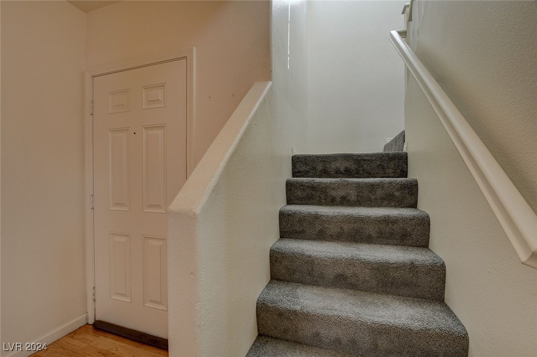 7318 Dicentra Road