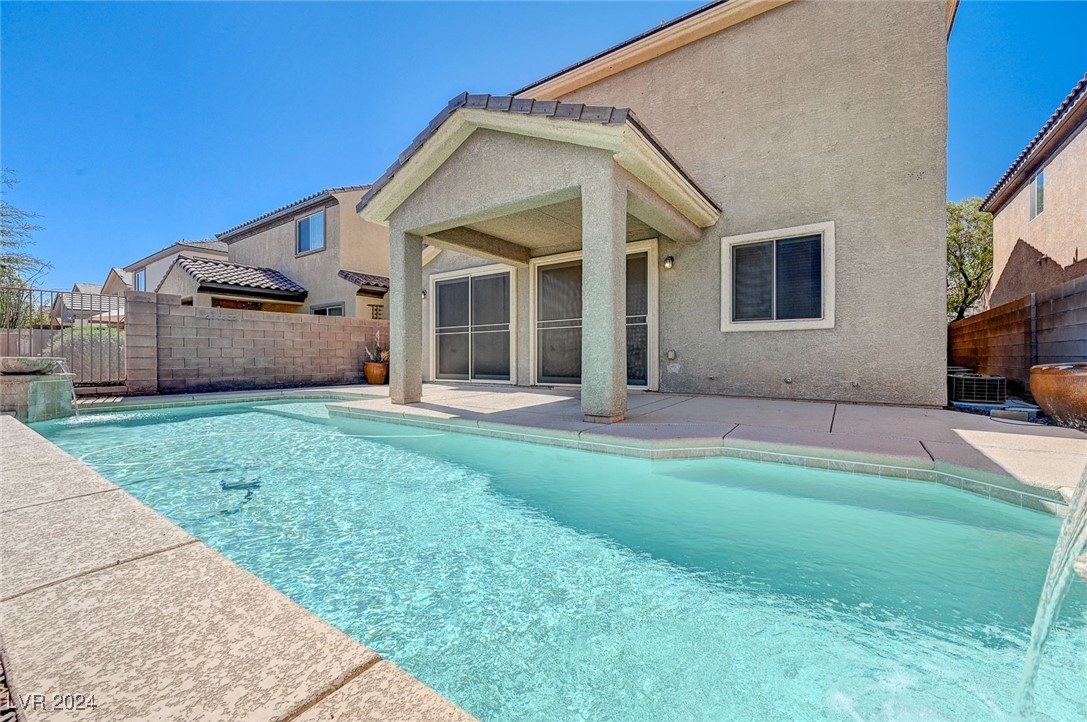 8148 Loma Del Ray Street