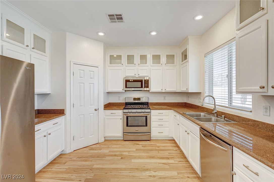 8148 Loma Del Ray Street