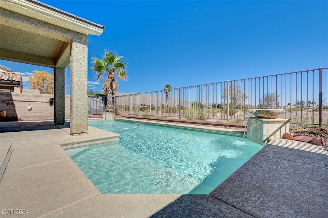 8148 Loma Del Ray Street