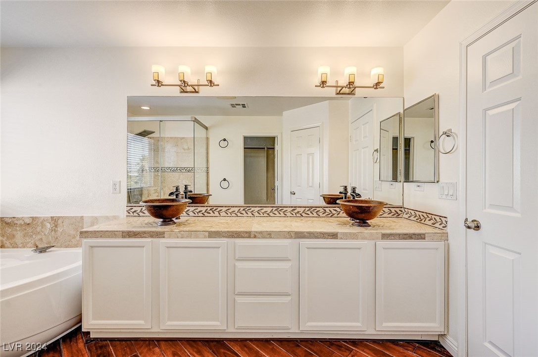 8148 Loma Del Ray Street