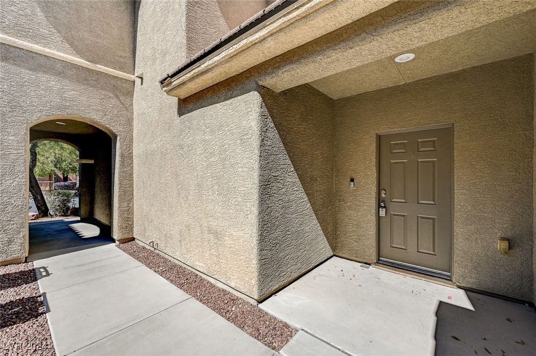 8148 Loma Del Ray Street