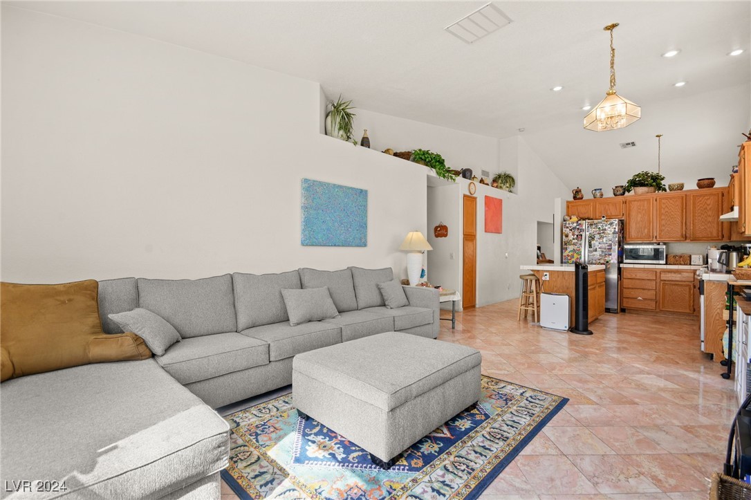 9625 Sterling Ridge Avenue