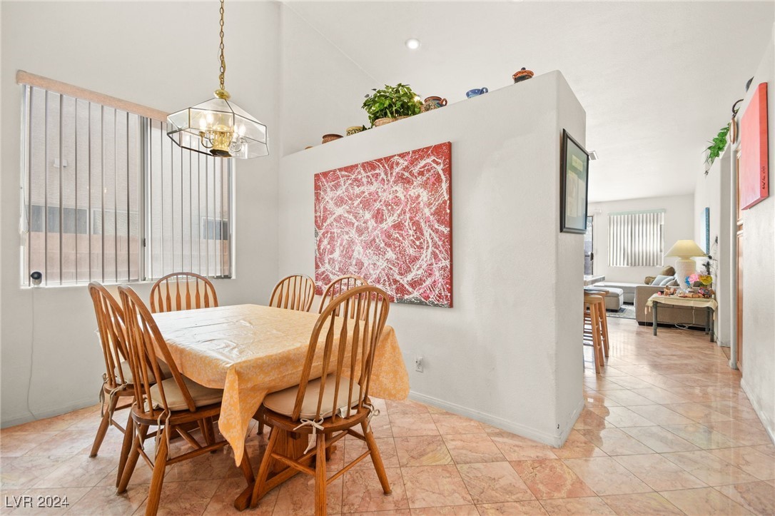 9625 Sterling Ridge Avenue