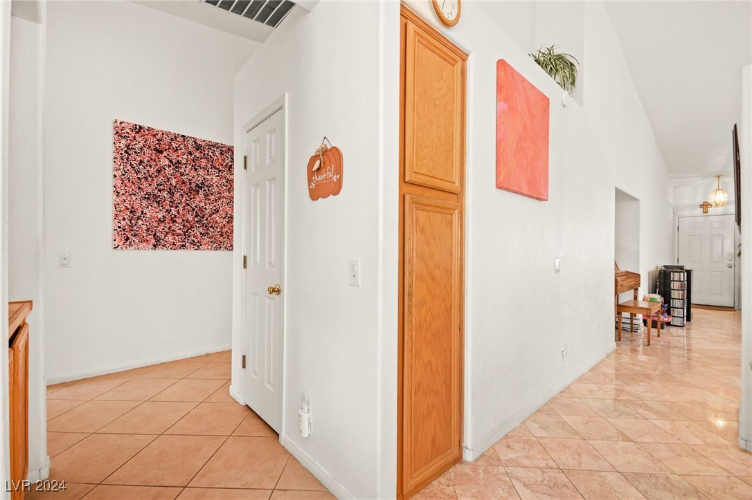 9625 Sterling Ridge Avenue