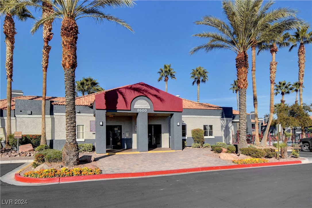 8600 West Charleston Boulevard 1092